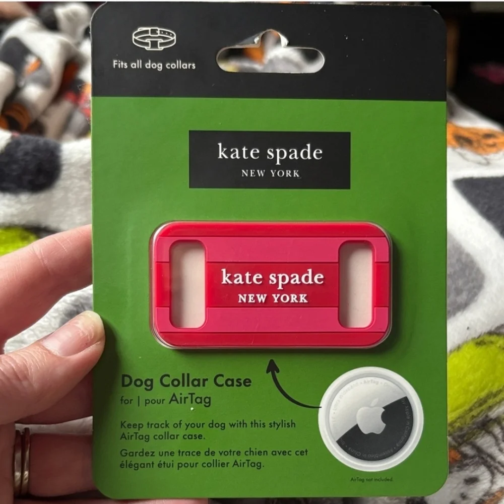 Kate Spade Vibrant Red Dog Collar AirTag Holder NIP